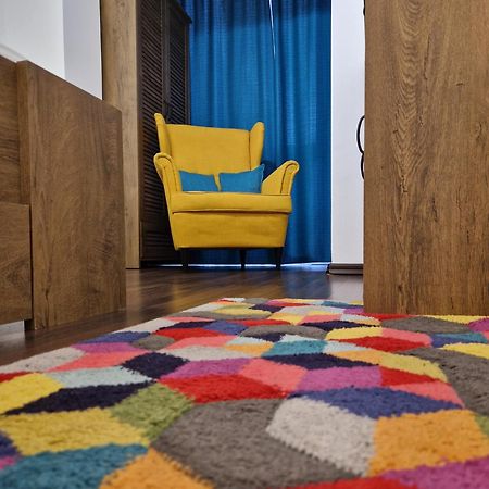House Of Colors Lejlighed Petroşani Eksteriør billede